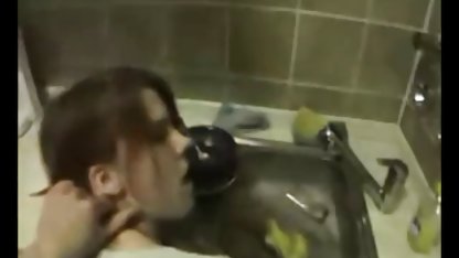 زرق و برق دار پوست تیره مسافر را نشان می دهد, کلاس, تازه کار در رابطه با یک تاکسی دانلود رایگان و آسان فیلم سکسی,راننده