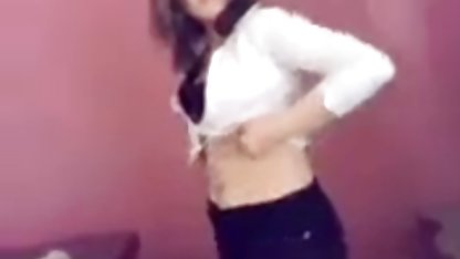 مراجعه به یک مرد بالغ سکس در کوچ فیلم دانلود رایگان سکسی, حرکت تند و سریع خاموش با یک پیر پسر-پرستار